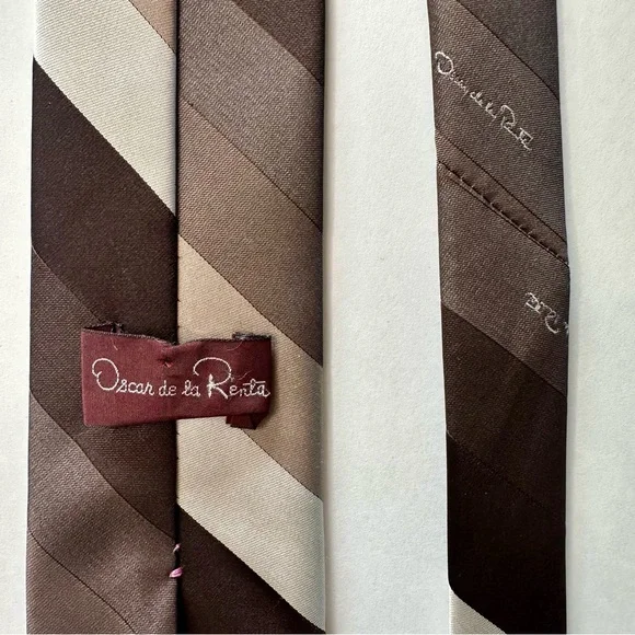 Vintage Oscar de la Renta Striped Brown-Tone Classic Tie - Picture 6 of 8